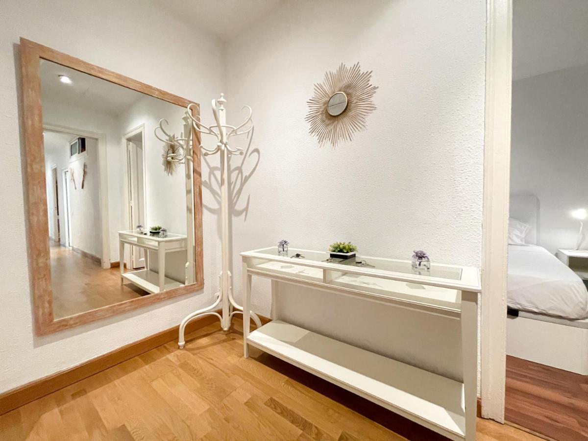 Apartamento Sagrada Familia Castillejos - Barcelona — Fotos 3
